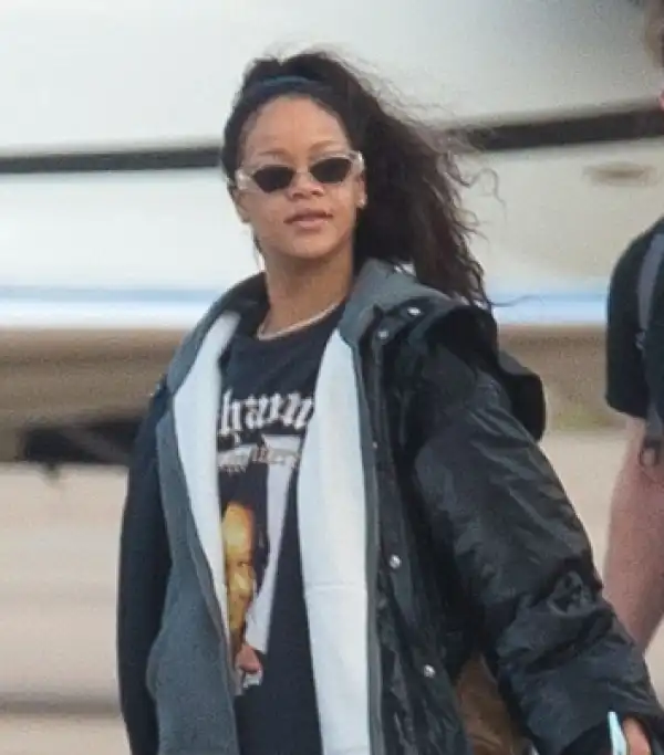 Rihanna Becomes Fifth Artist With Most Hit Songs Ever On Billboard’s “Top Five Hits” List